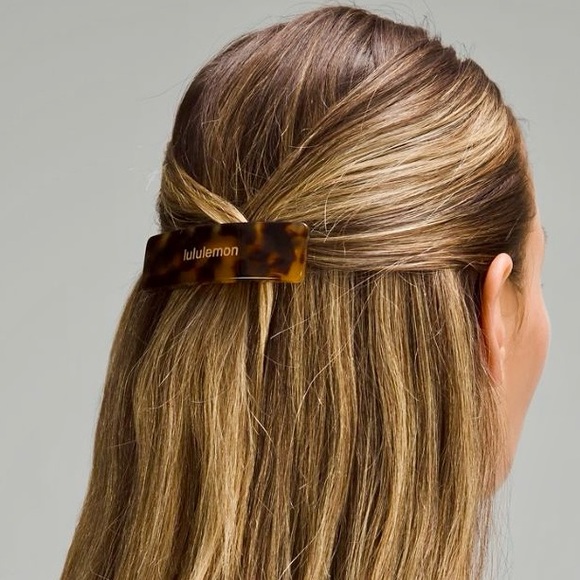 Lululemon Tortoise Shell Brown Hair Clip - Picture 2 of 3
